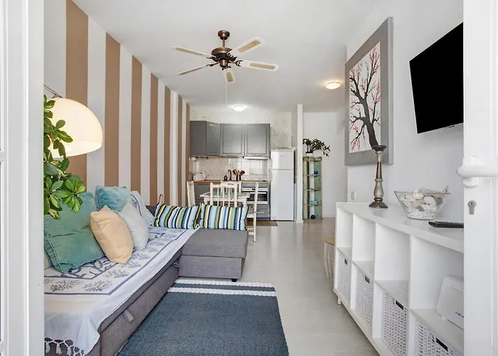 Casa Leon Апартаменты Коральео